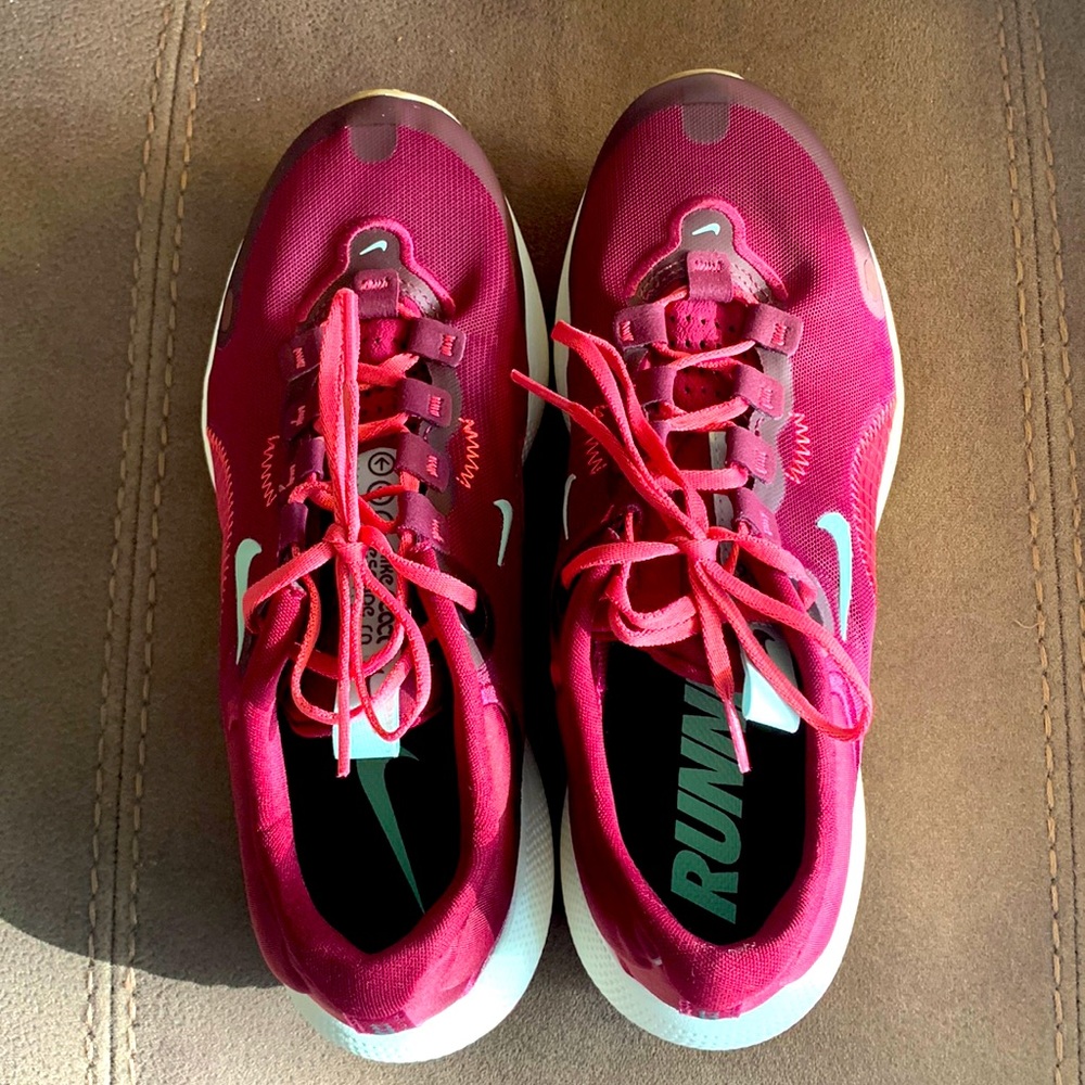 Nike